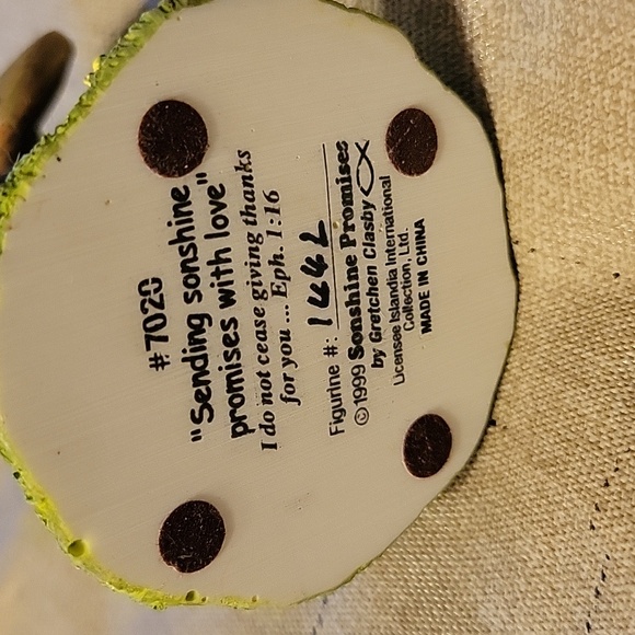 Vintage Sonshine Owl Figurine - Picture 4 of 6